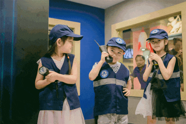 99元购立秀宝儿童社会体验英语小镇门票,50 个场馆,70 种职业,让孩子