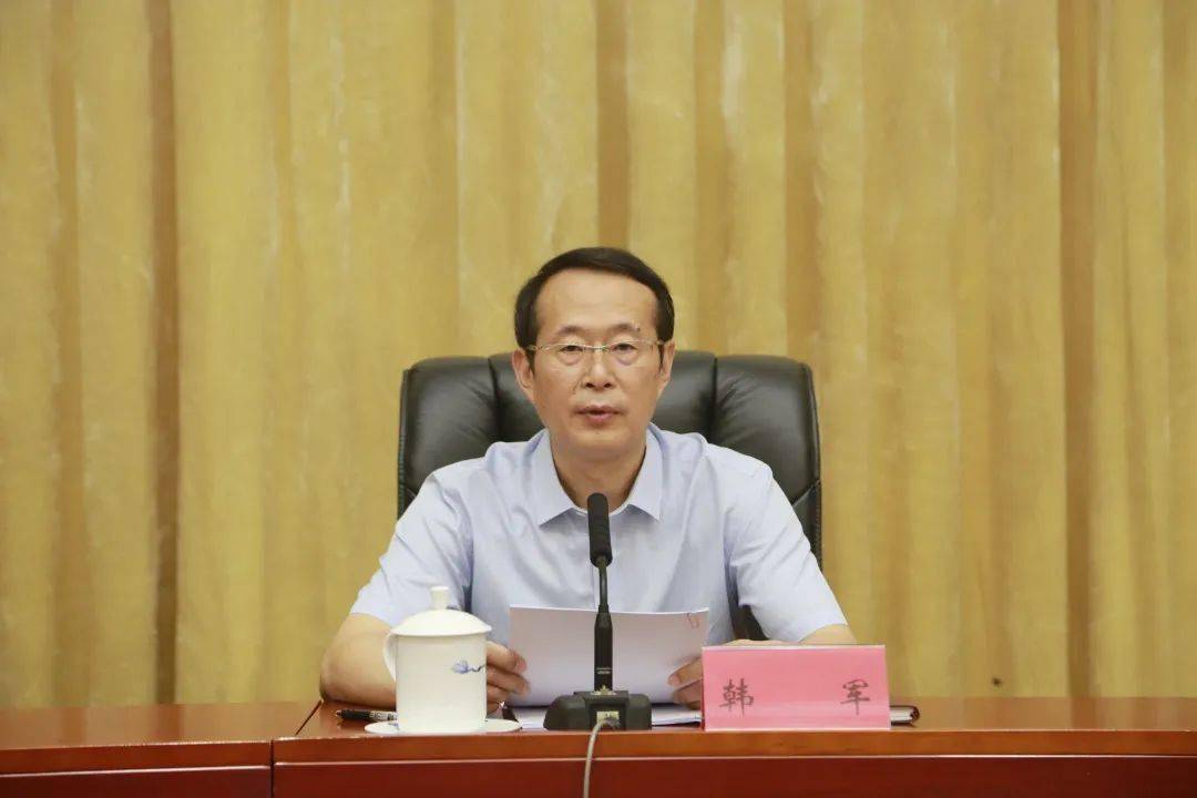 韩军表示,省委巡视反馈意见,中肯指出了省人大常委会机关党组存在的