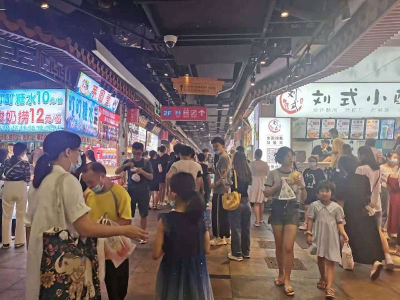 美食街区竞争加剧之下,深圳"东门町"如何跳出同质化