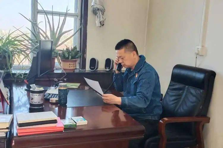 李刚:关键时刻决不能"怂"!