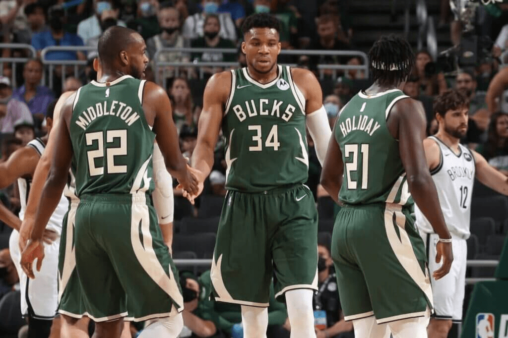 nba新赛季最具代表性的十组三巨头