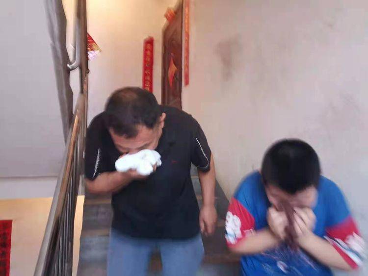 矿区贾庄学校开展"小手拉大手"家庭消防安全演练活动