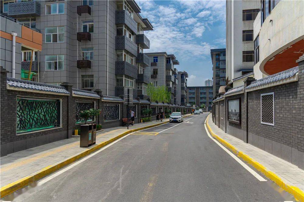 最美街道成团出道莲湖区这三条街巷道颜值担当
