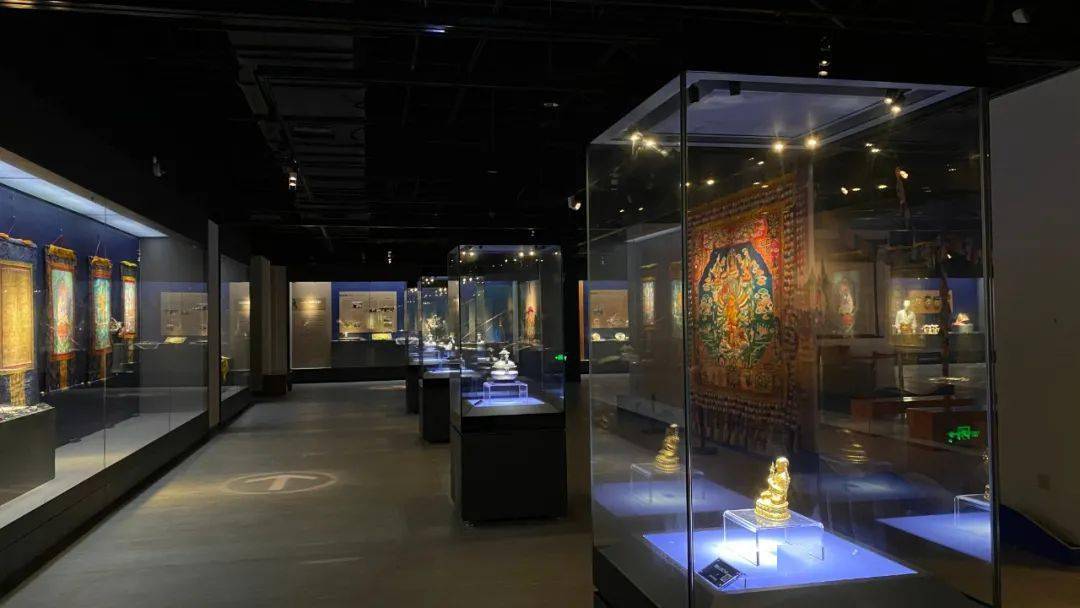 "在那遥远的地方——青海民族民间艺术展"在景德镇中国陶瓷博物馆展出