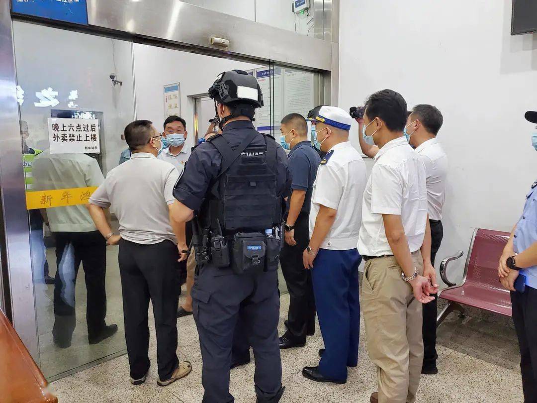增城区区委常委,政法委书记李永盛,副区长张锦海带队对火灾隐患重点