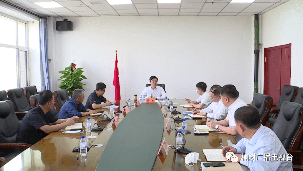 8月23日,市委副书记,代市长吴威主持召开全市生态环境保护督查整改