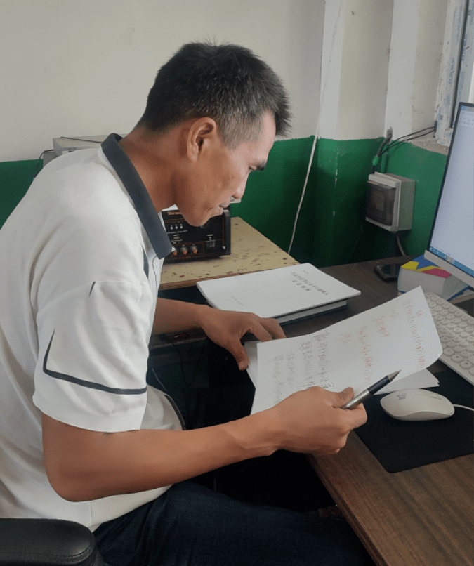 80后"白发校长,周口市太康县清集镇二郎庙小学校长 张鹏程