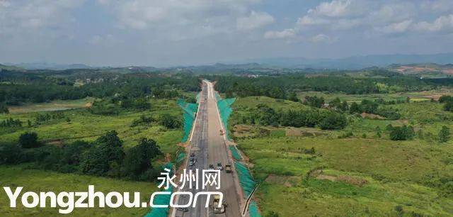新田首条一级公路有望年底通车 建设工期缩短两年