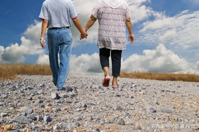 控制|经常手麻，和血糖升高还有关？平时有这6个表现，糖尿病或已到来