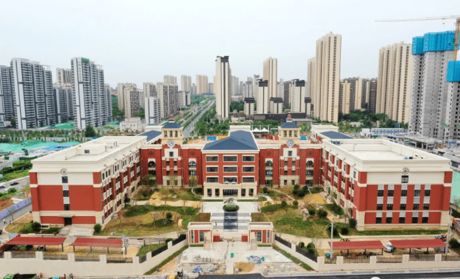 燕山学校原班人马加持