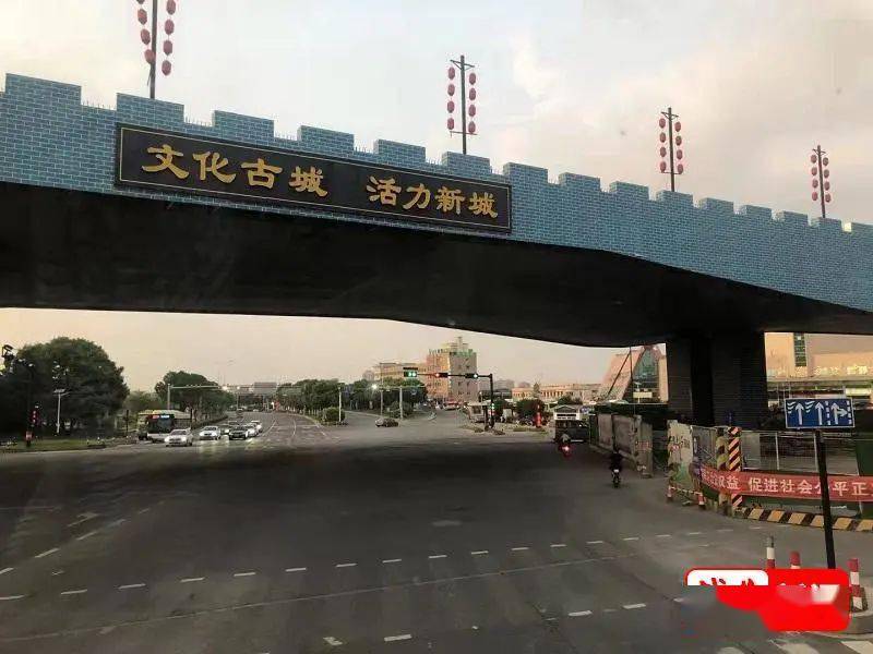 二环北路与中兴路交叉口是绍兴重要的门户