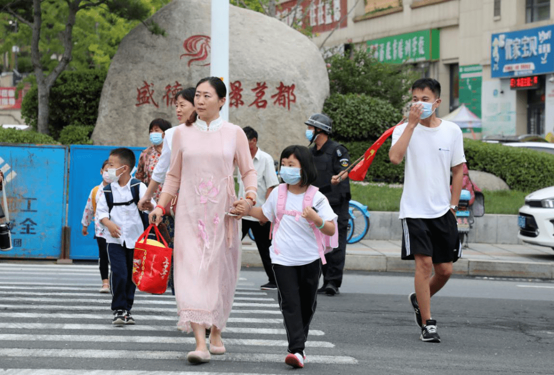 今日,威海"神兽"归笼