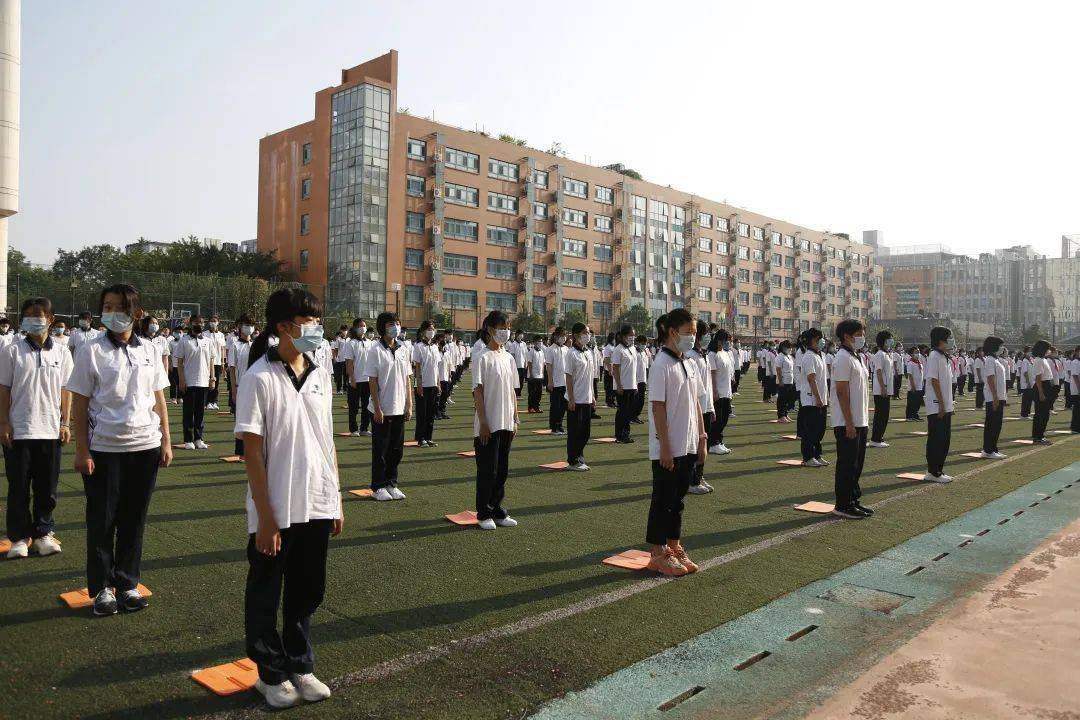 袁海鹏参加北京市第一五九中学开学典礼