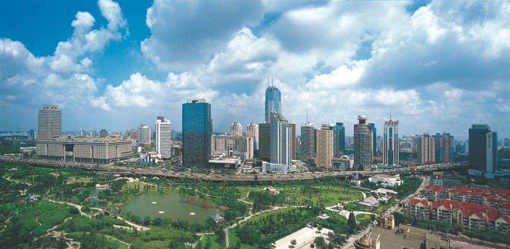 长宁区发挥"大虹桥"上海唯一中心城区优势 瞄准"三大经济"发力