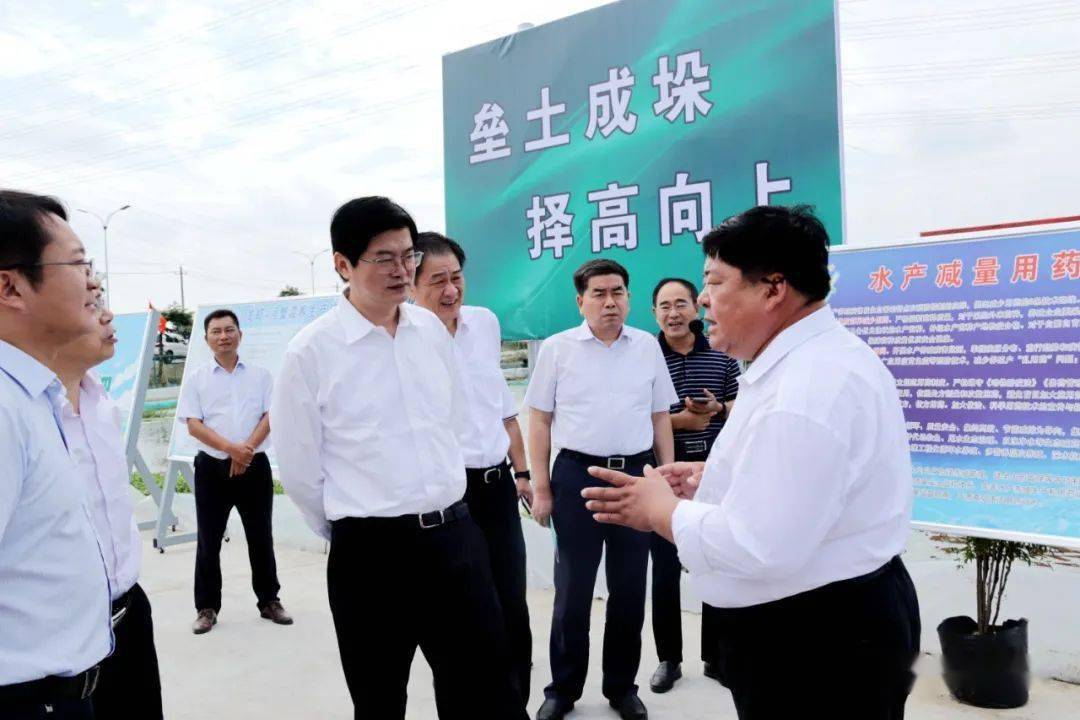 省人大常委会农委主任刘大旺为副组长的执法检查组赴兴化检查指导,省