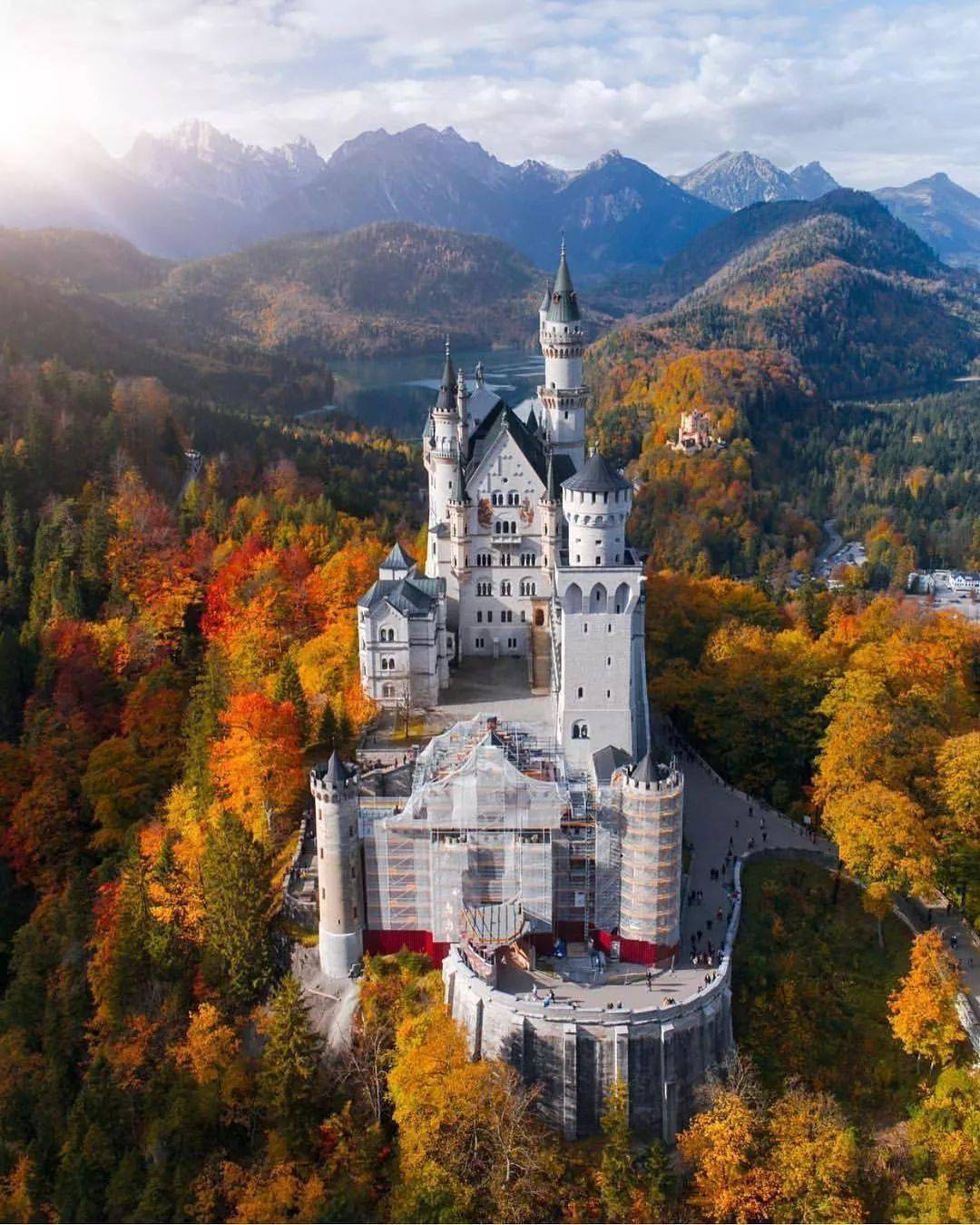 德国巴伐利亚州新天鹅堡(new swan stone castle)