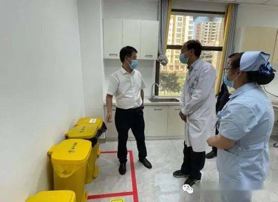 新区卫生健康委主任潘学明在新区各医疗卫生单位调研卫生健康工作