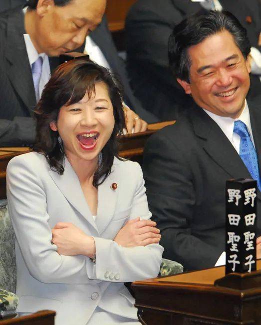 那个喝过马桶水的野田圣子,想成为日本首位女首相的人