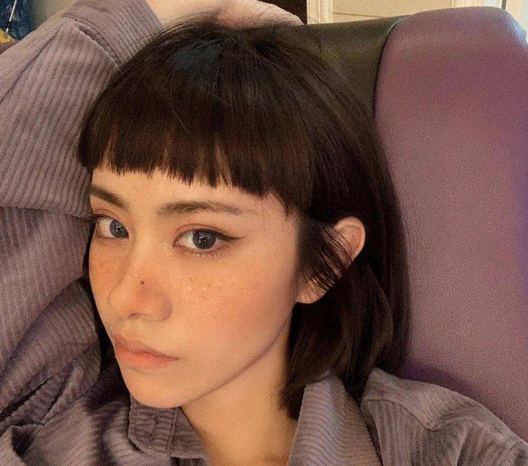 iphone13同款短刘海