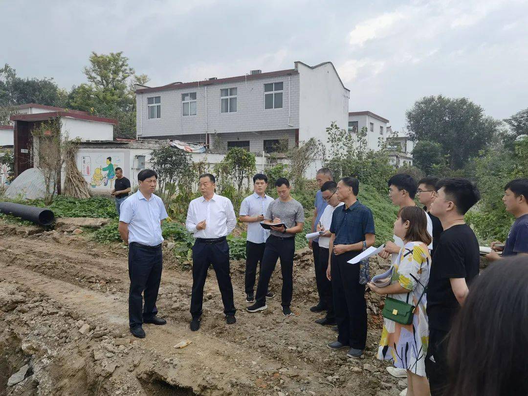 确定方案,部署开工,李寨村乡村振兴项目建设推进紧锣密鼓