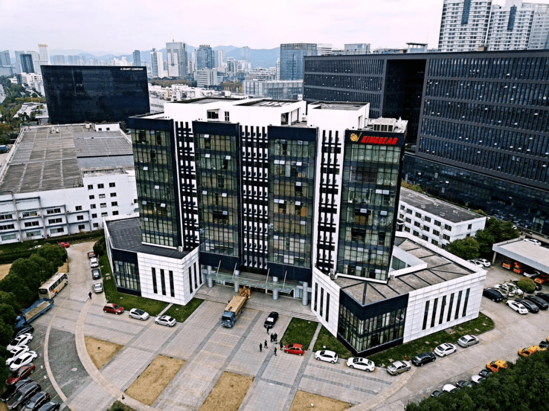 市级孵化器滨江新增15家