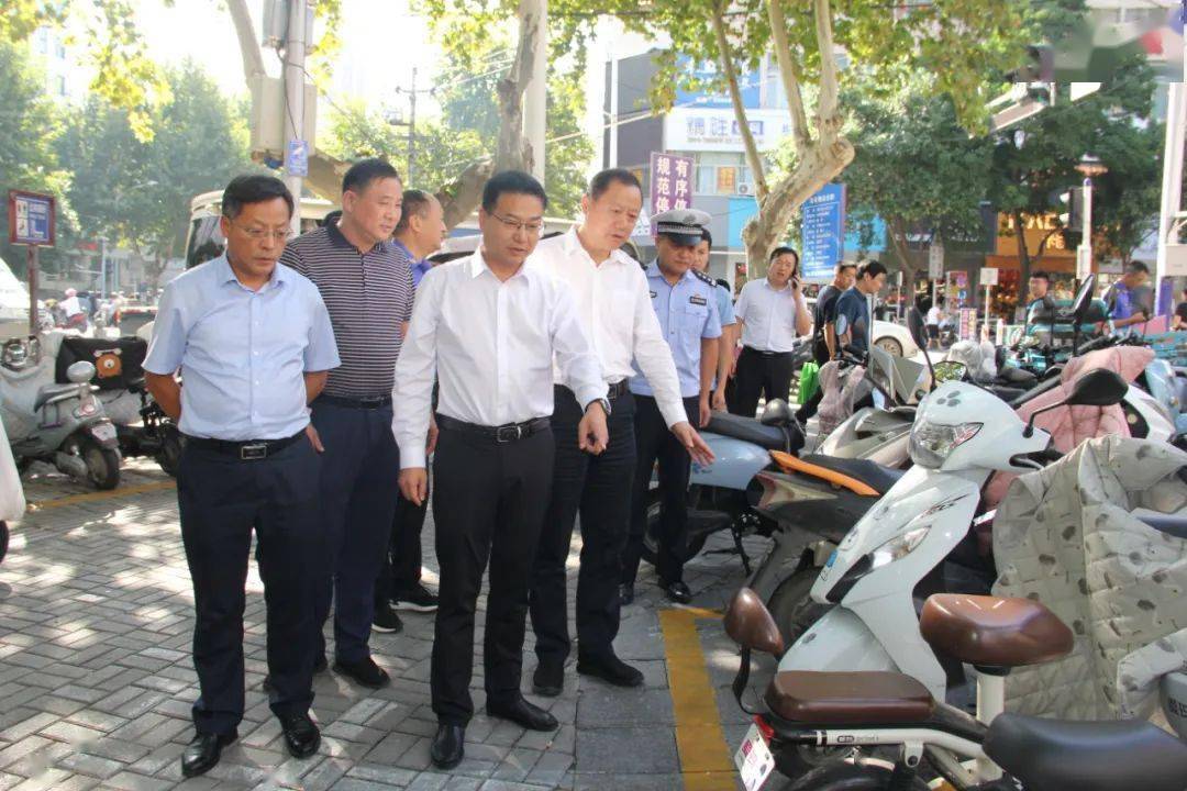 9月30日下午,市委常委,秘书长,宣传部长,市文明委常务副主任汪继宏率