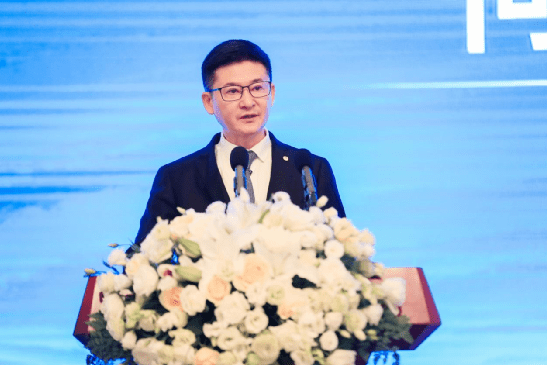 宏立城集团副总裁何辉
