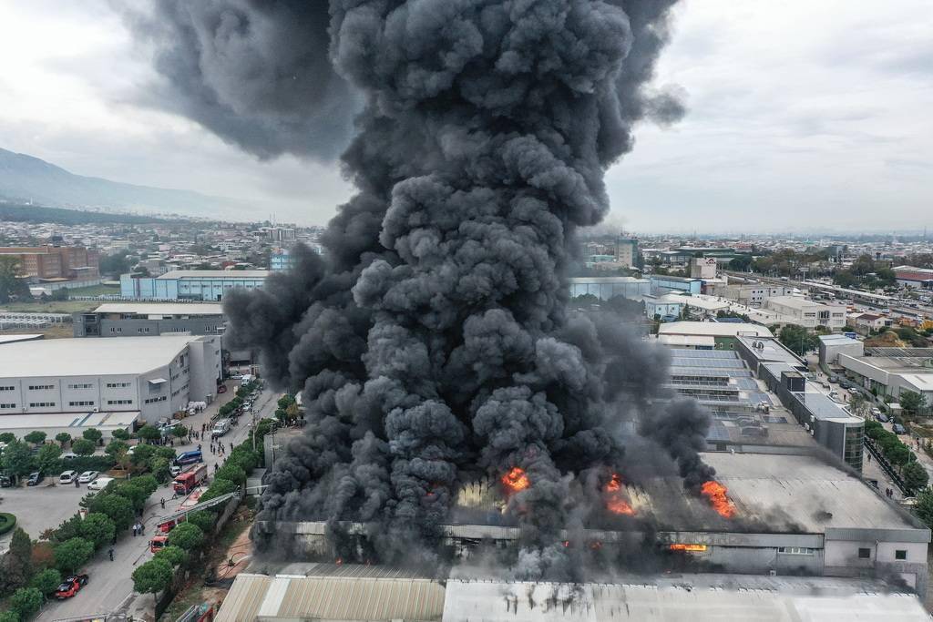 早安·世界|阿富汗坎大哈清真寺爆炸已致至少32死53伤