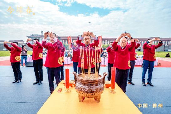 祭敬天地酒神,祈愿佳酿琼浆