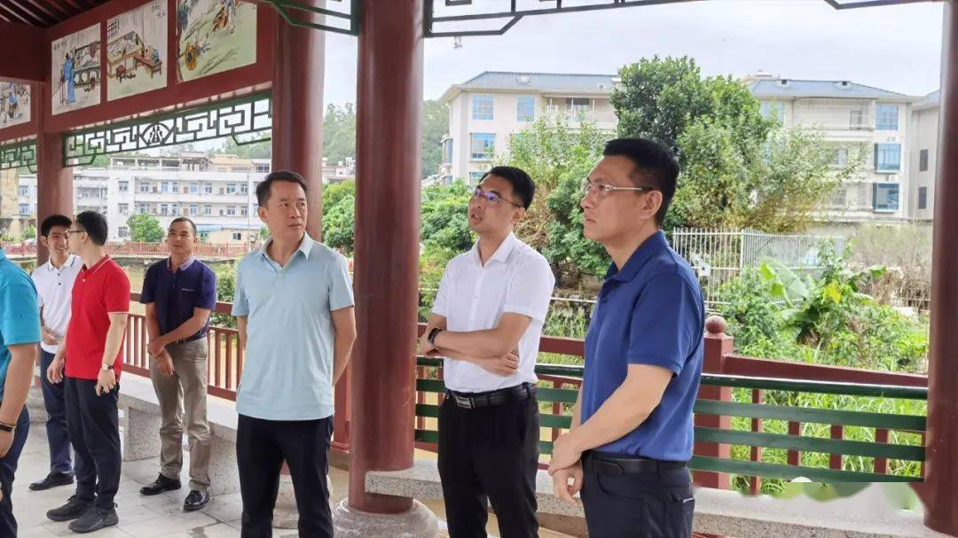 东莞市城市管理和综合执法局莅临船埔镇慰问驻镇帮扶队队员,调研城市