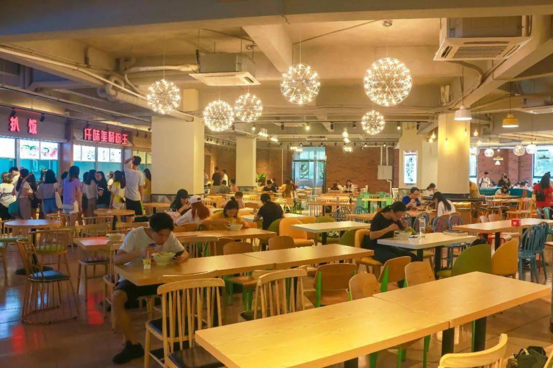羡慕哭了广东大学高配置宿舍食堂全曝光你的学校上榜没