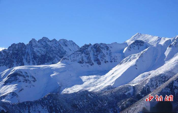 邂逅德玛雪山感受白色浪漫