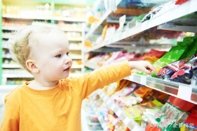 影响|这些被医生列入黑名单的零食!你还在给孩子吃吗?