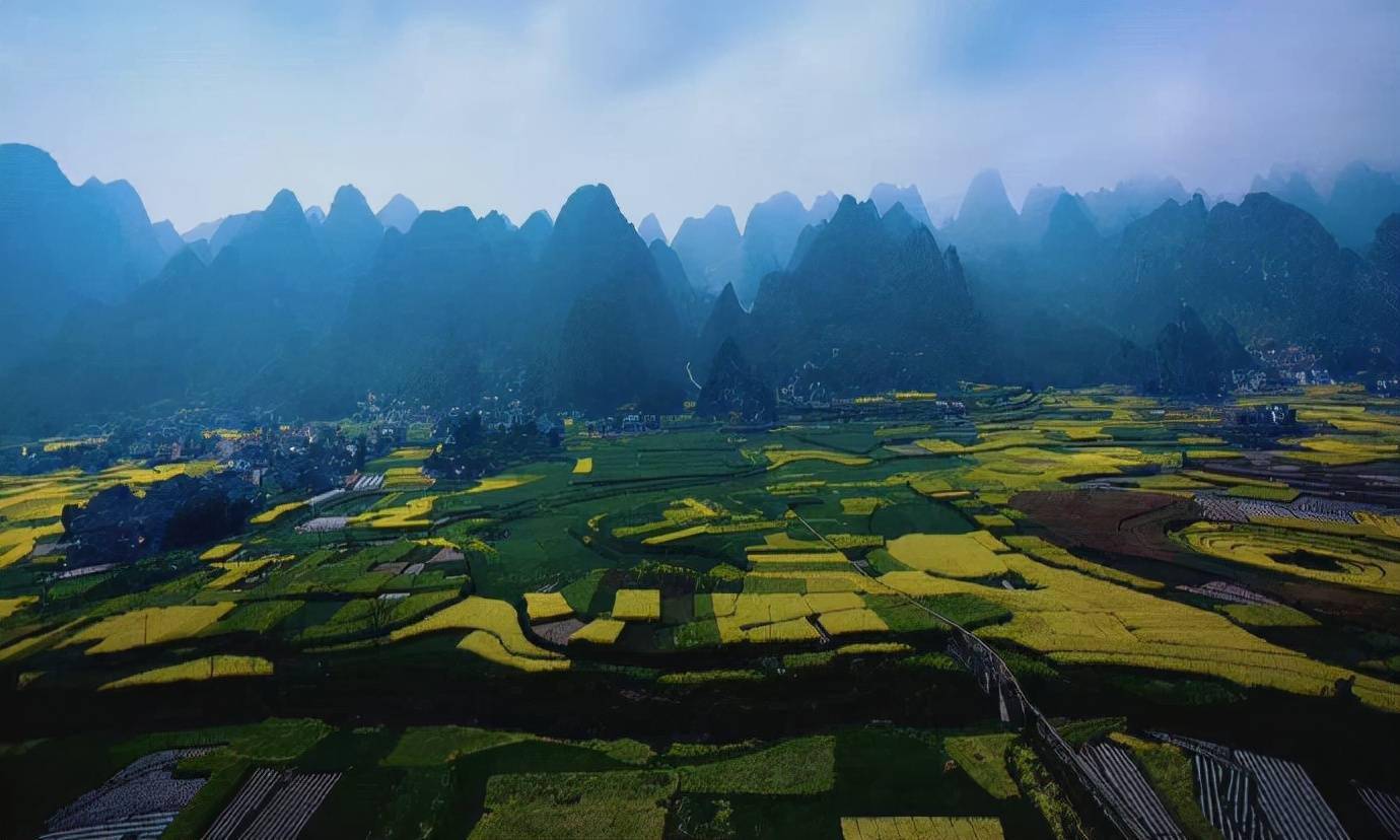 万峰林中国锥状喀斯特博物馆一个童话般的地方