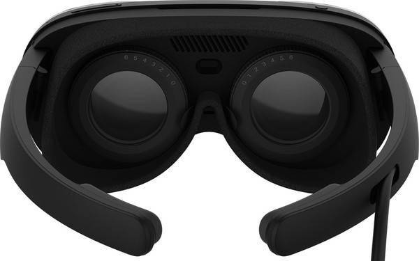 htc11月18日发售新品vr眼镜vive flow 近视也能用_设备