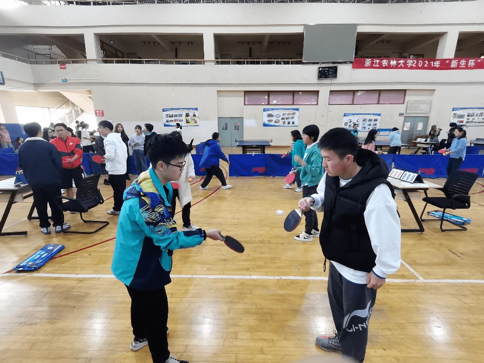 【新生杯|乒乓球】乒乓球新生杯—敢"乒"敢打,青春激扬_周奕恒