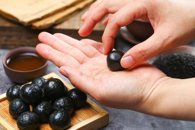 黑芝麻丸的做法与作用