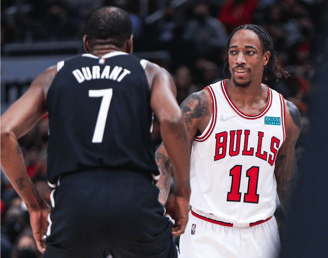 双杀篮网,4战轰133分,征服全联盟,又一个巨星诞生了_德罗_杜兰特_nba