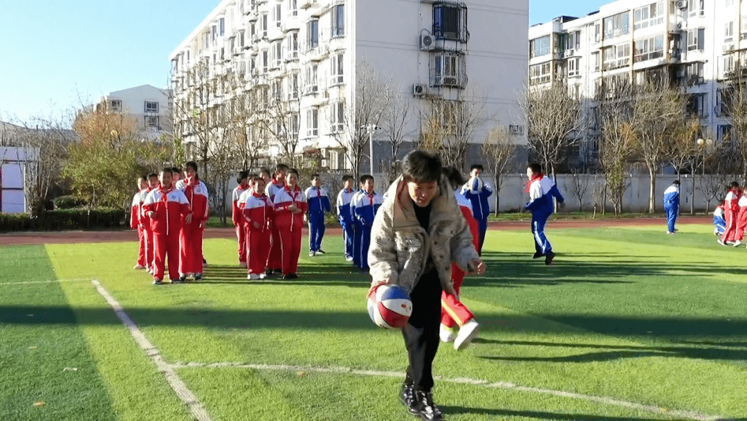 丽景小学新源小学增兴窑小学通过此次大课间活动评比,真正体现了全区