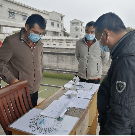 筑牢疫情防控水上防线民众街道持续加强水闸和渔船管理