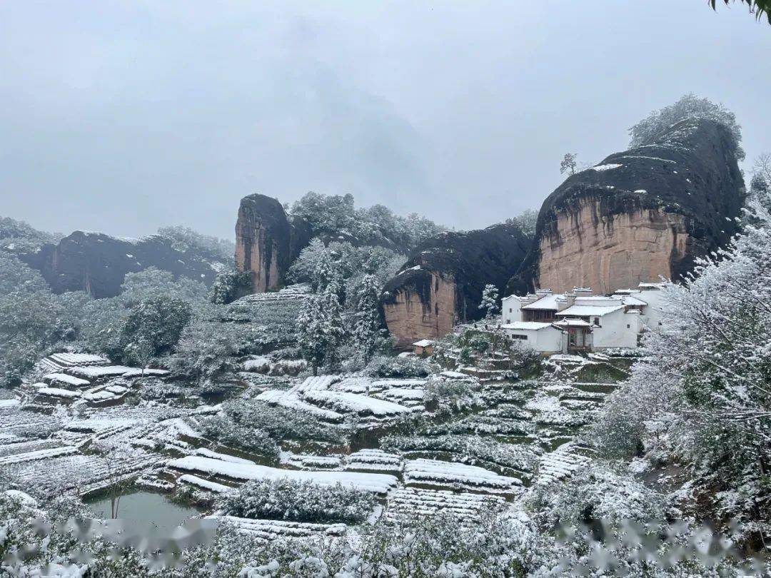 摄)▲南平武夷山马头岩(王幼平 摄)▲南平武夷山玉女峰(邱俊杰 摄)一