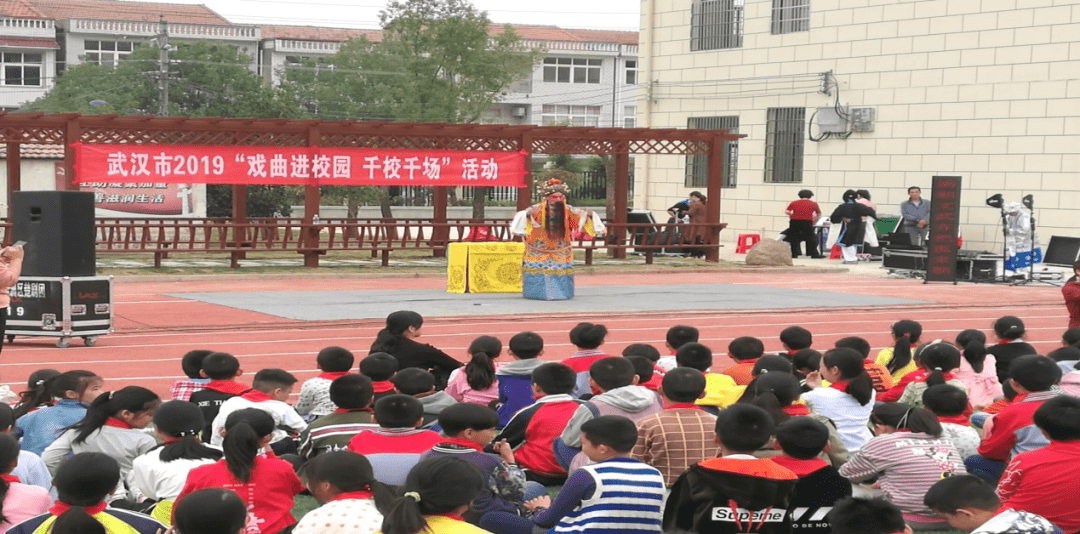 日前,中央宣传部办公厅,文化和旅游部办公厅,国家广播电视总局办公厅