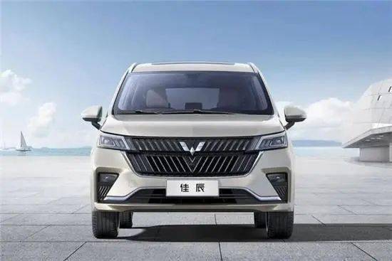 五菱又一力作 7座mpv 佳辰预售6.98万起_搜狐汽车_搜狐网