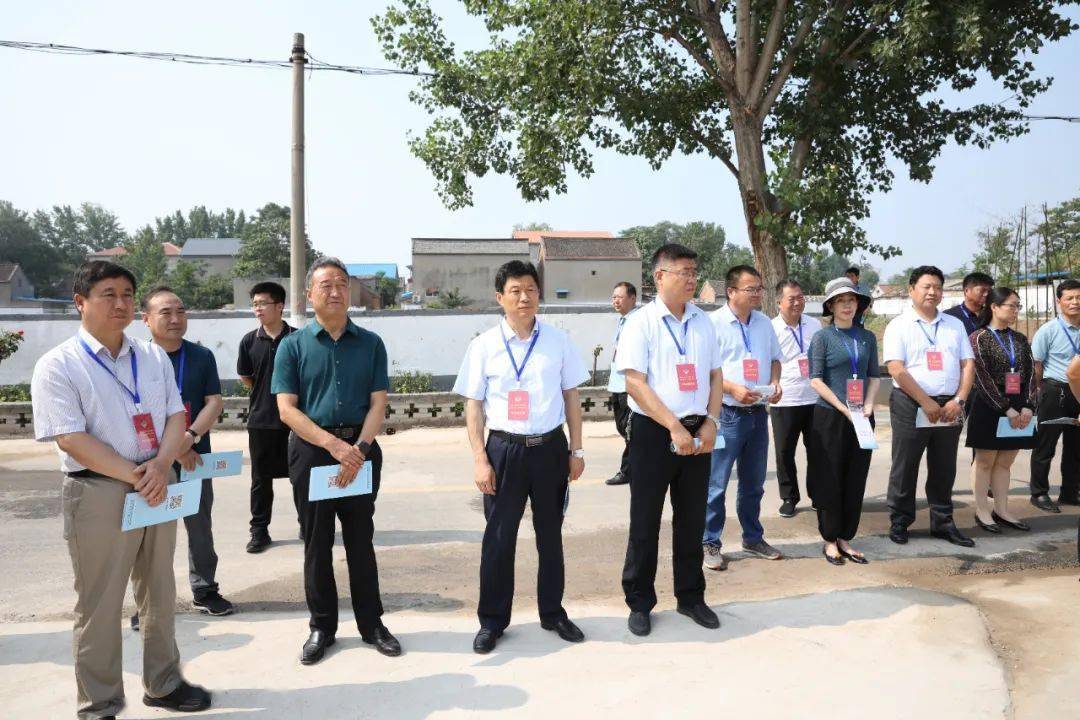滑县政协视察人居环境整治工作