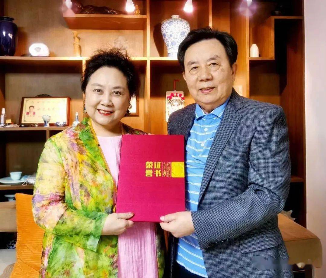 鉴赏夫妻画作神仙眷侣刘秀荣张志欣