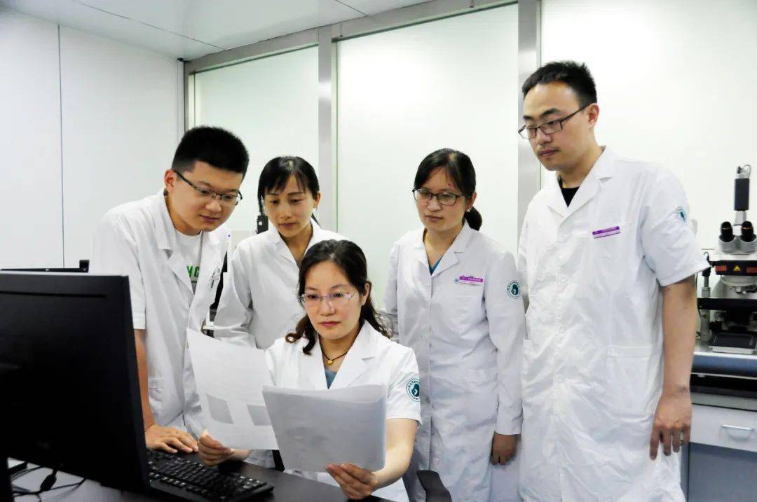 该中心2000年在全省率先开展了目标疾病为先天愚型,18—三体综合征