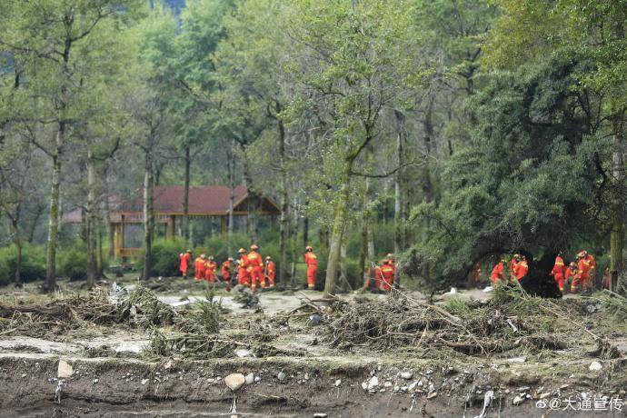 青海大通山洪灾害已致23人遇难,仍有8人失联