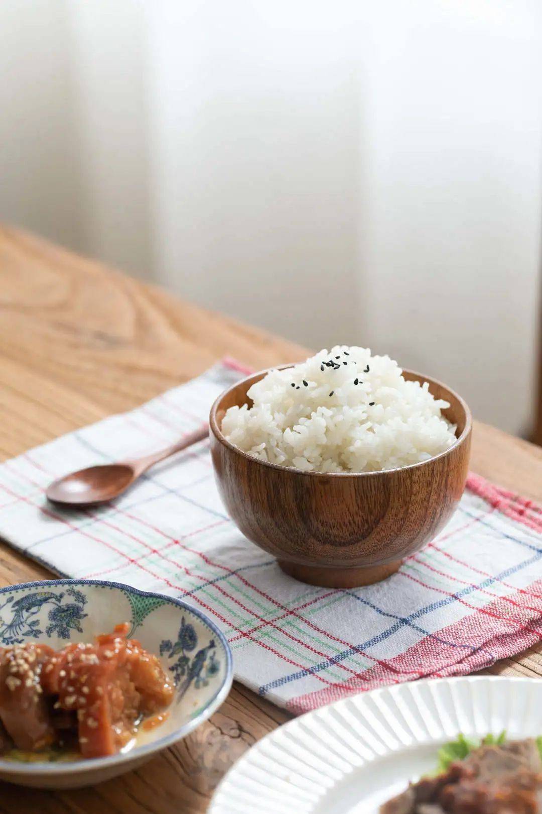 俗语有云"一餐五常米,浑忘酒肉香,说的就是一碗好吃的五常大米饭,不