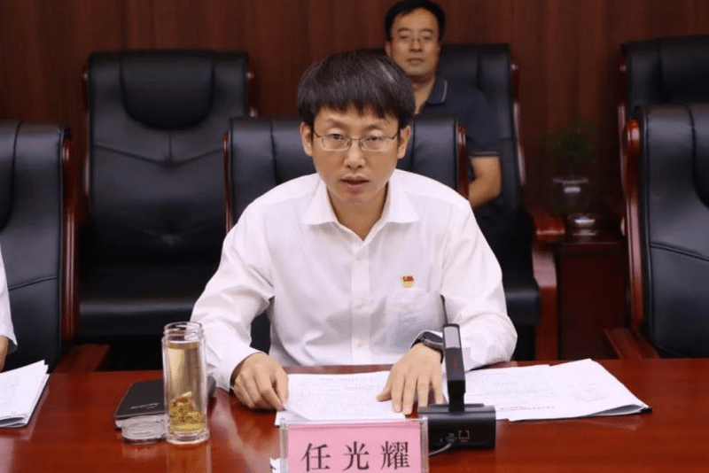 市委书记书记任光耀,副市长杨宝民,市政府党组成员张卫东,介休开发区