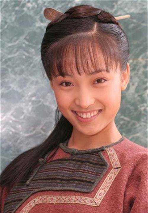 田穗穗的扮演者名为白静,当年在出演了《血色湘西》之后被观众所熟知